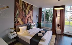 Homely Stay Studio 7 - Elegant Self-Check-In Studio For Urban Travelers